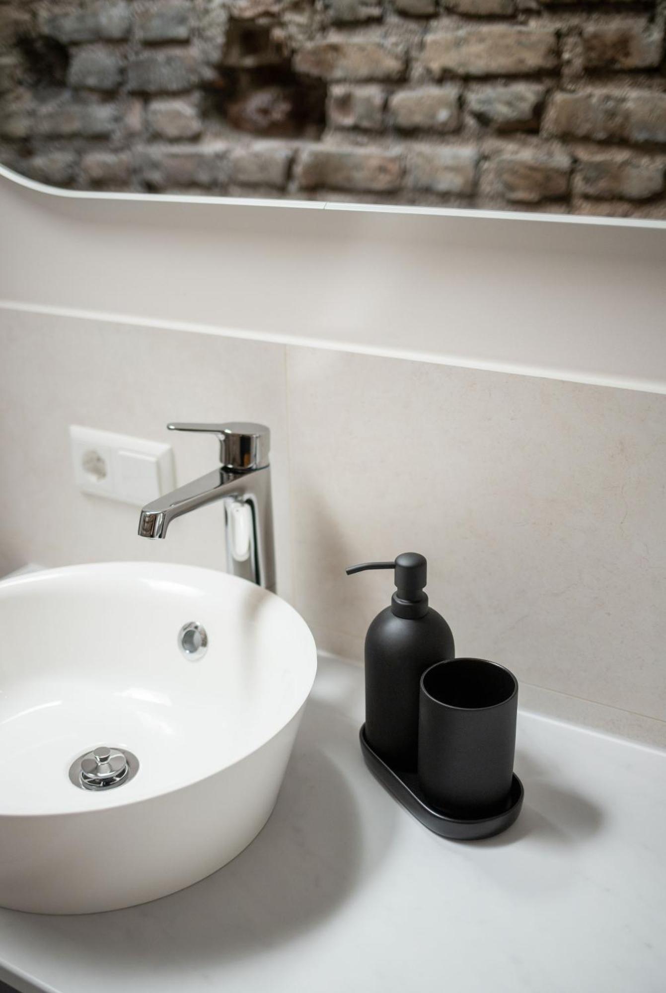 #Stayhere - Brand New Authentic Pilies Studios - Heart Of Old Town VNO Chambre photo